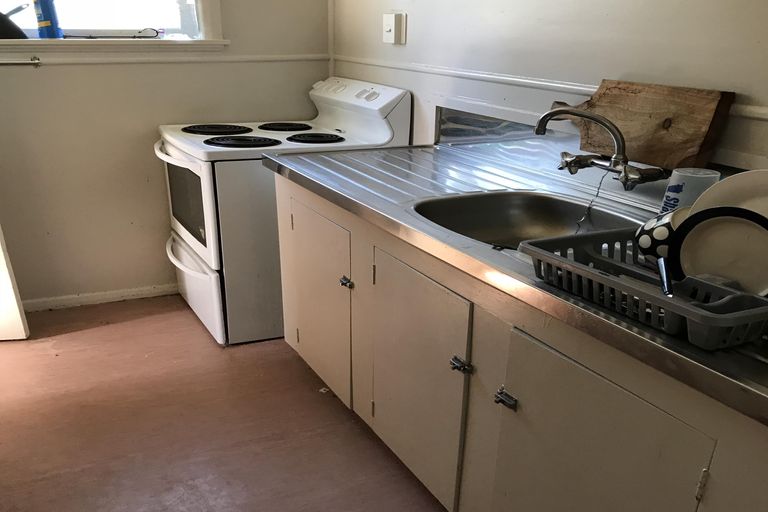 Photo of property in 14 Slim Street, Bader, Hamilton, 3206