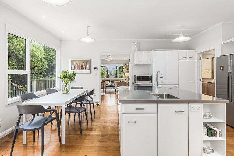 Photo of property in 70 Messines Road, Karori, Wellington, 6012