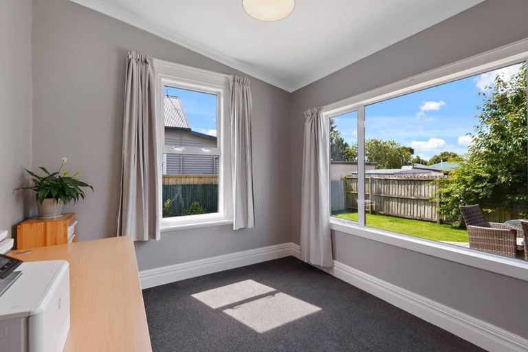 Photo of property in 88 Domain Terrace, Spreydon, Christchurch, 8024