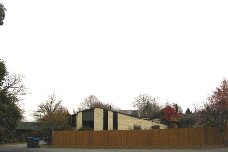 Photo of property in 14 Preston Drive, Arrowtown, 9302