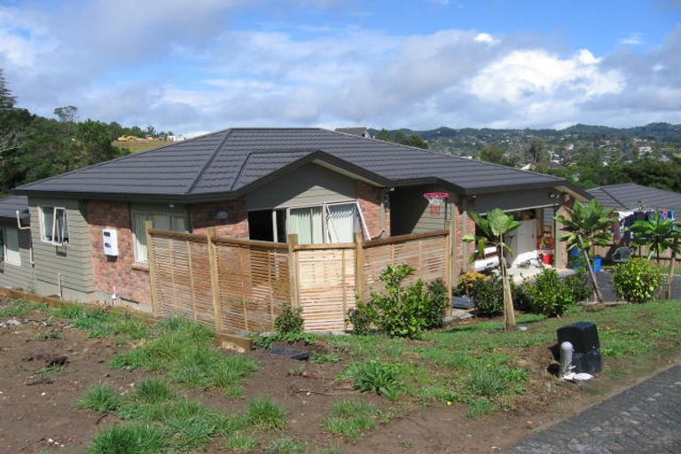 Photo of property in 23 Mckinley Road, Sunnyvale, Auckland, 0612