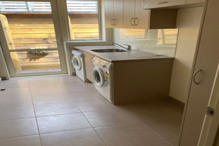 Photo of property in 83 Karamea Street, Whalers Gate, New Plymouth, 4310