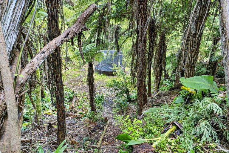 Photo of property in 2/39 Brunton Place, Glenfield, Auckland, 0629