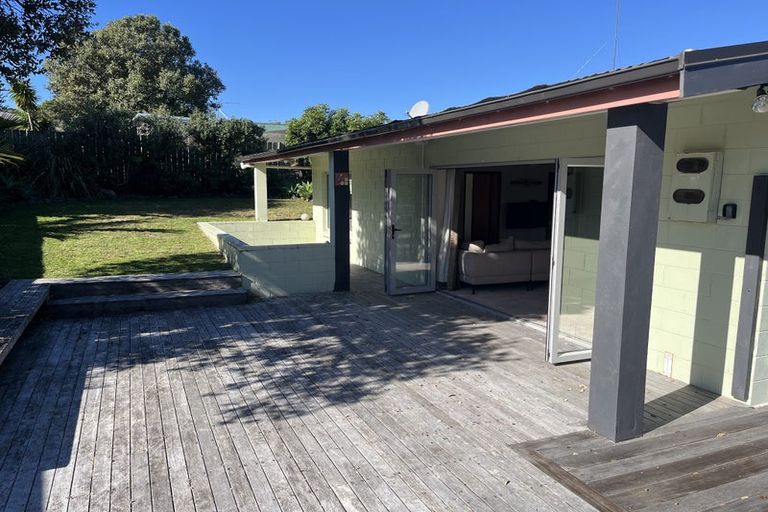 Photo of property in 10 Twilight Bay, Omaha, 0986