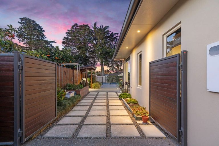 Photo of property in 165 Gravatt Road, Papamoa Beach, Papamoa, 3118