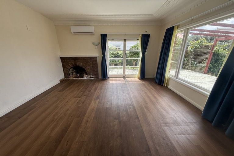 Photo of property in 98 Wallace Road, Papatoetoe, Auckland, 2025