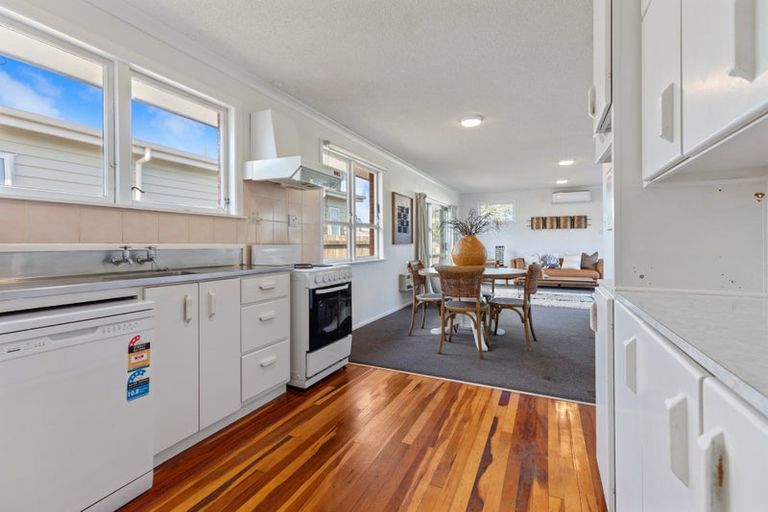 Photo of property in 14 Hawea Street, Mount Maunganui, 3116