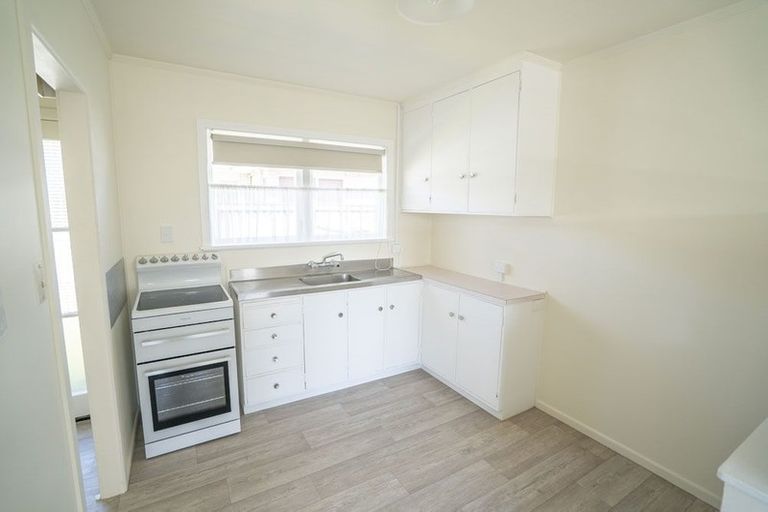 Photo of property in 2/75 Wallace Road, Papatoetoe, Auckland, 2025