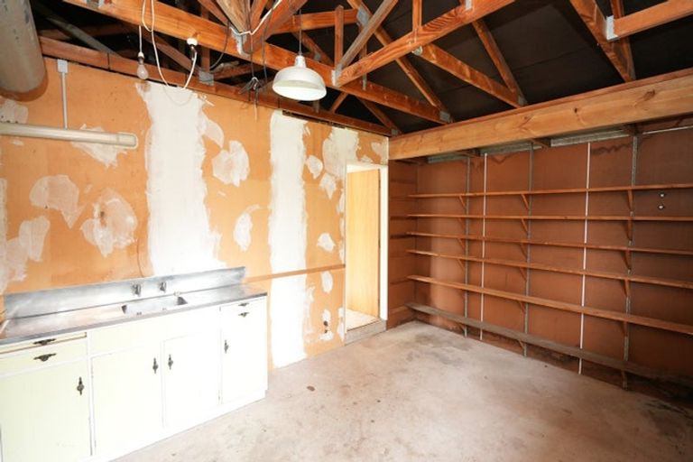 Photo of property in 122 Te Awe Awe Street, Hokowhitu, Palmerston North, 4410