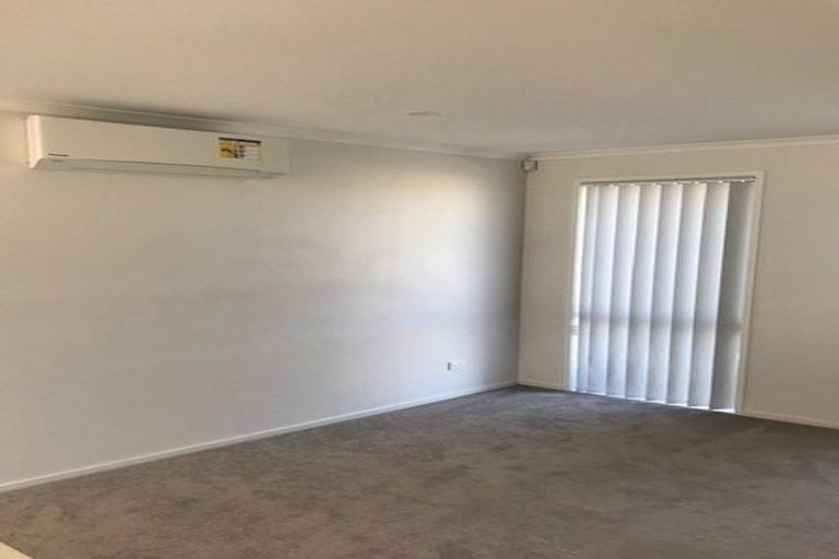 Photo of property in 11 Olivia Road, Pukekohe, 2120