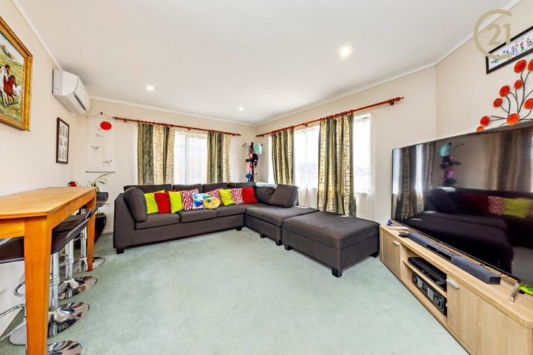 Photo of property in 14 Margarita Rise, Pukekohe, 2120