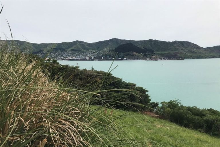 Photo of property in 9a Ranui Crescent, Diamond Harbour, 8971