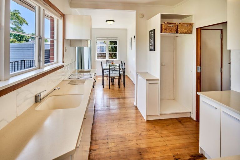 Photo of property in 55 Naenae Road, Naenae, Lower Hutt, 5011