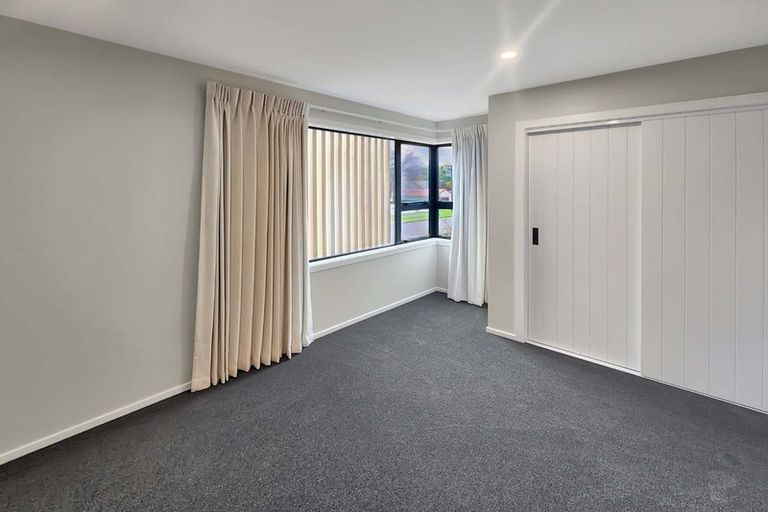 Photo of property in 17 Faulke Avenue, Wainuiomata, Lower Hutt, 5014