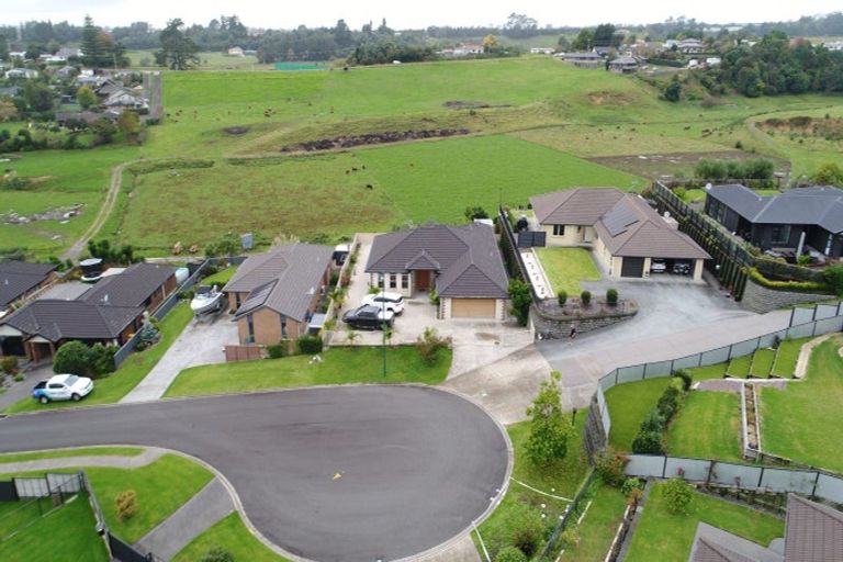 Photo of property in 7 Allanah Place, Te Puke, 3119