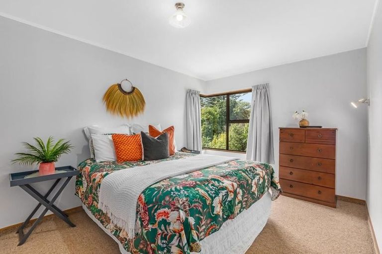 Photo of property in 40 Makora Road, Otaihanga, Paraparaumu, 5036