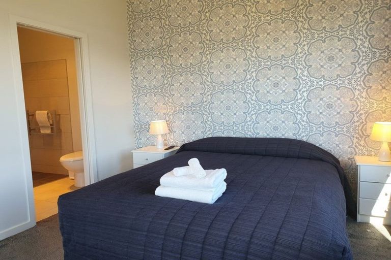 Photo of property in 1 Pollock Place, Lake Tekapo, 7999