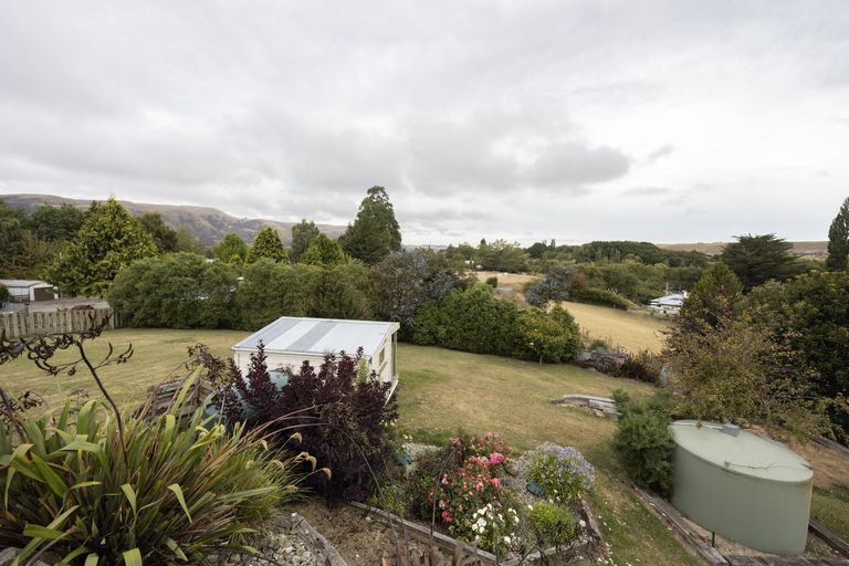 Photo of property in 21 Rees Street, Duntroon, Oamaru, 9494