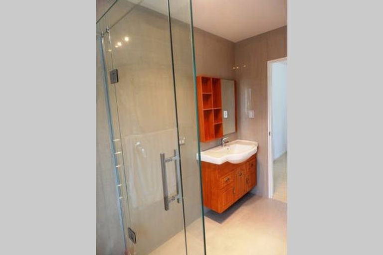 Photo of property in 219a Gills Road, Albany Heights, Auckland, 0632