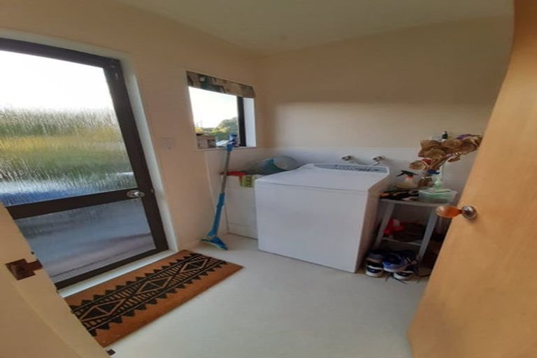 Photo of property in 7-9 School Road, Plimmerton, Porirua, 5026