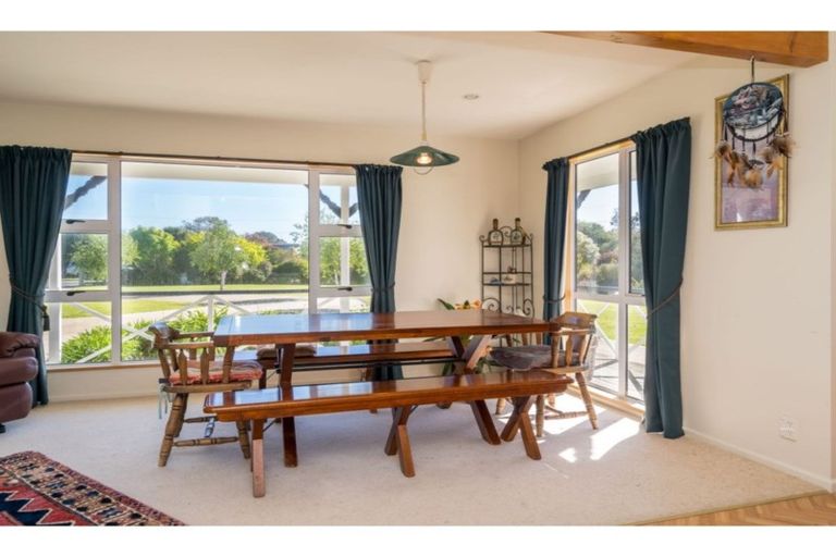 Photo of property in 2 Kamura Road, Karitane, Waikouaiti, 9471