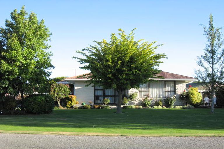 Photo of property in 24 Pound Road, Leeston, 7632