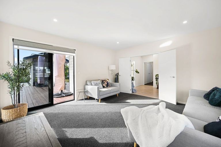 Photo of property in 8 Paiaka Place, Rototuna North, Hamilton, 3210