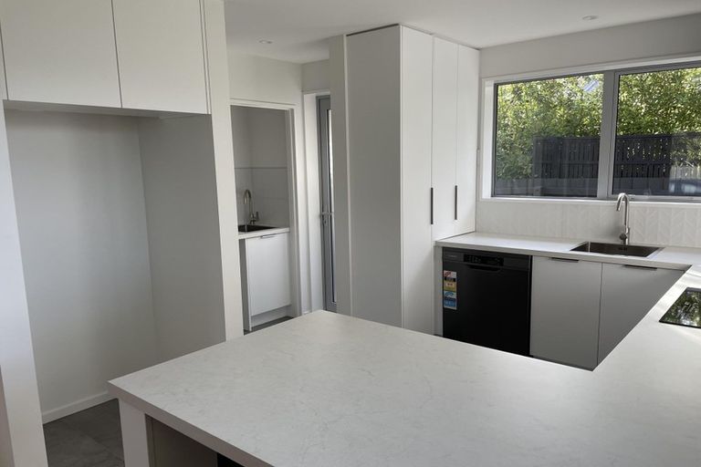 Photo of property in 2/53 Orrick Crescent, Avondale, Christchurch, 8061