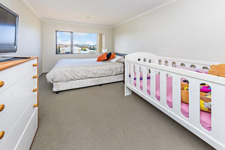 Photo of property in 65 Naylors Drive, Mangere, Auckland, 2022