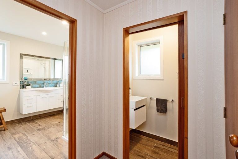 Photo of property in 15 Mcleod Court, Rosedale, Invercargill, 9810