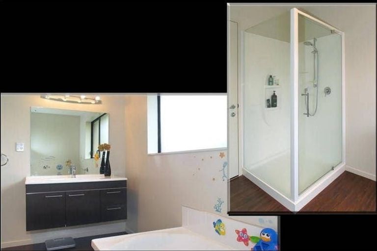 Photo of property in 12 Greenstone Place, Aotea, Porirua, 5024