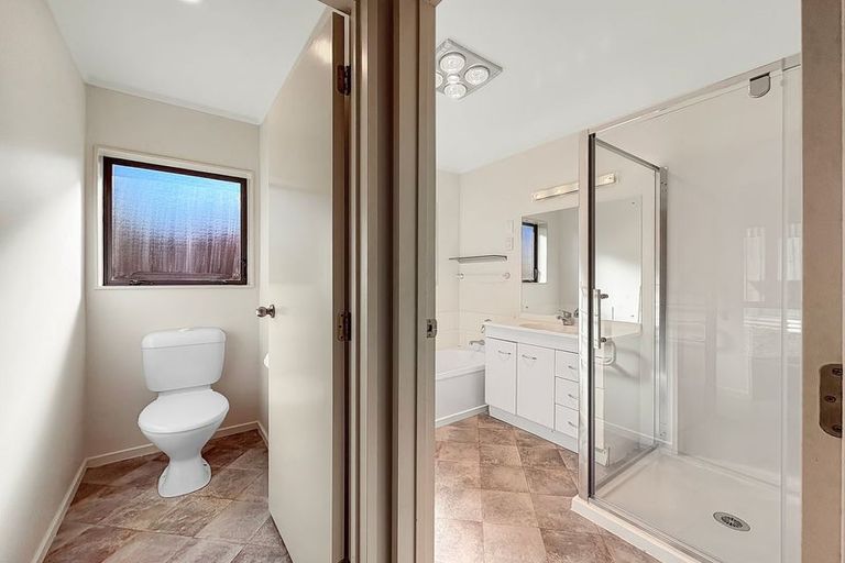 Photo of property in 202 Alfriston Road, Manurewa, Auckland, 2105