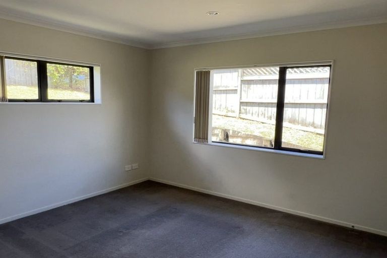 Photo of property in 63 Tiriwa Drive, Massey, Auckland, 0614