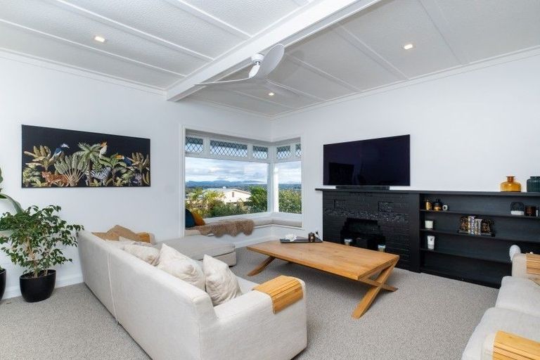 Photo of property in 44 Simla Terrace, Hospital Hill, Napier, 4110