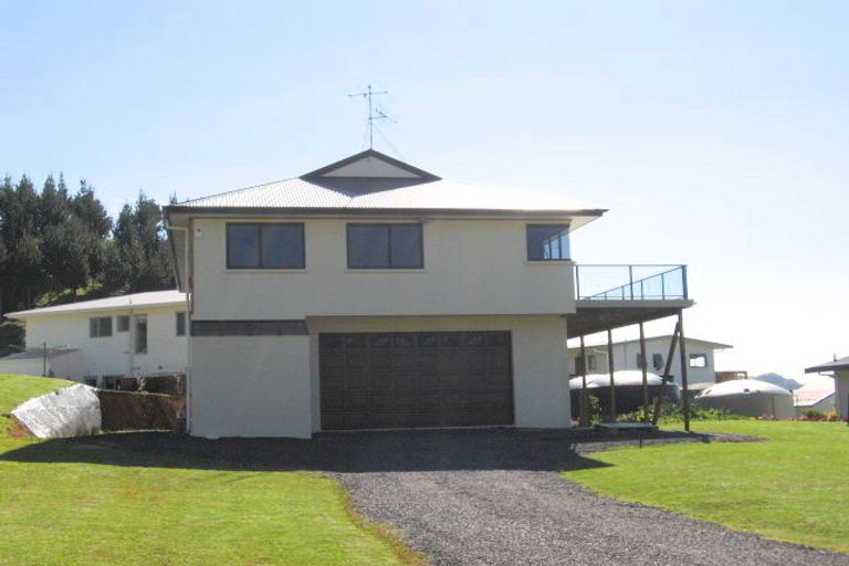 Photo of property in 14 Thompson Place, Opito Bay, Whitianga, 3592