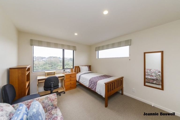 Photo of property in 26 Silkwood Place, Fitzherbert, Palmerston North, 4410