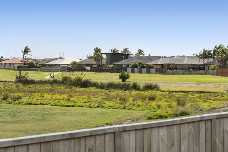 Photo of property in 9 Jeffs Way, Papamoa Beach, Papamoa, 3118