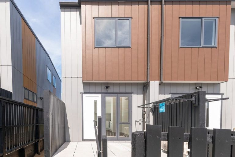 Photo of property in 20 Bugle Road, Totara Park, Auckland, 2019