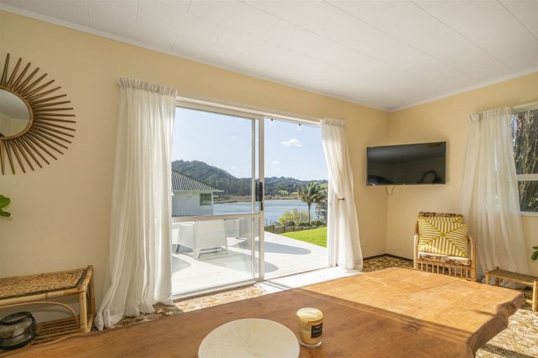 Photo of property in 8 Patton Place, Tairua, 3508