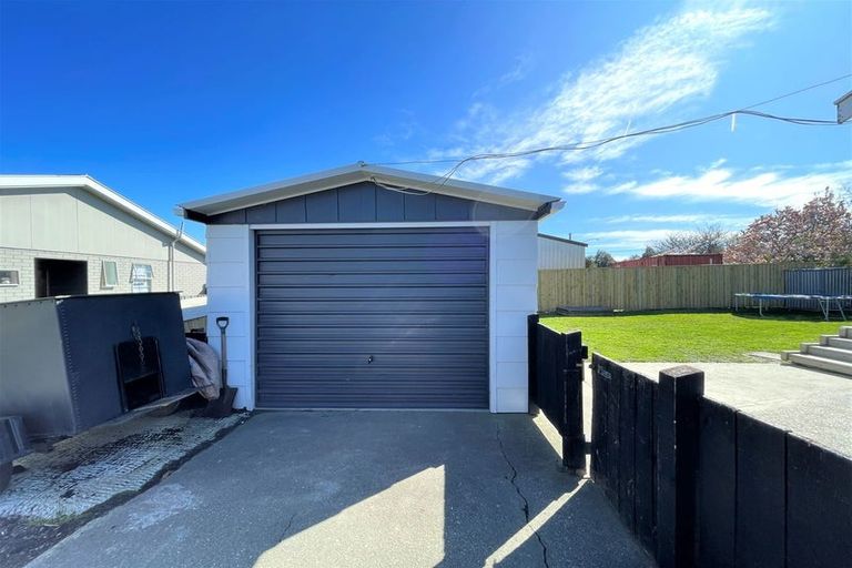 Photo of property in 39 Essex Street, Balclutha, 9230