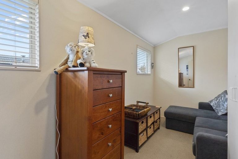 Photo of property in 13 Hastings Place, Hamilton Lake, Hamilton, 3204