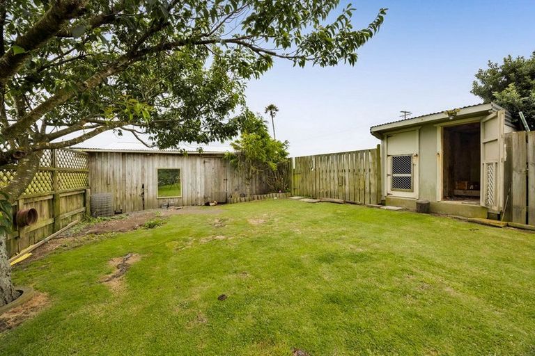 Photo of property in 15 Gilbert Street, Kakaramea, Patea, 4598