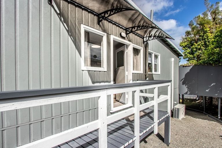 Photo of property in 99a Ruahine Street, Paraparaumu, 5032