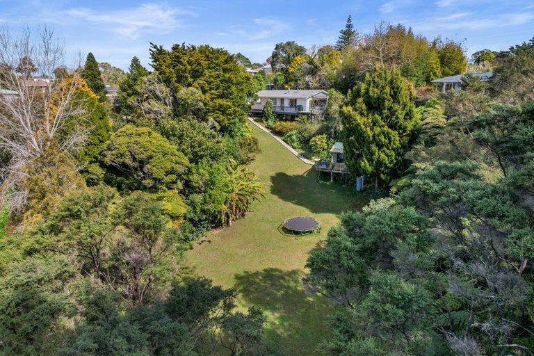 Photo of property in 17 Mcclintock Road, Massey, Auckland, 0614