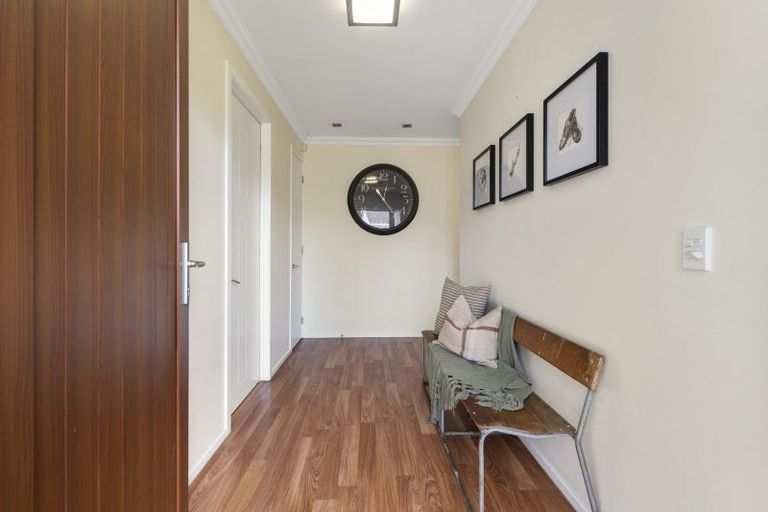 Photo of property in 4 Feltham Street, Hunterville, 4730