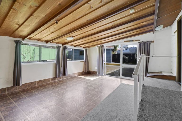 Photo of property in 33 Kowhai Street, Inglewood, 4330