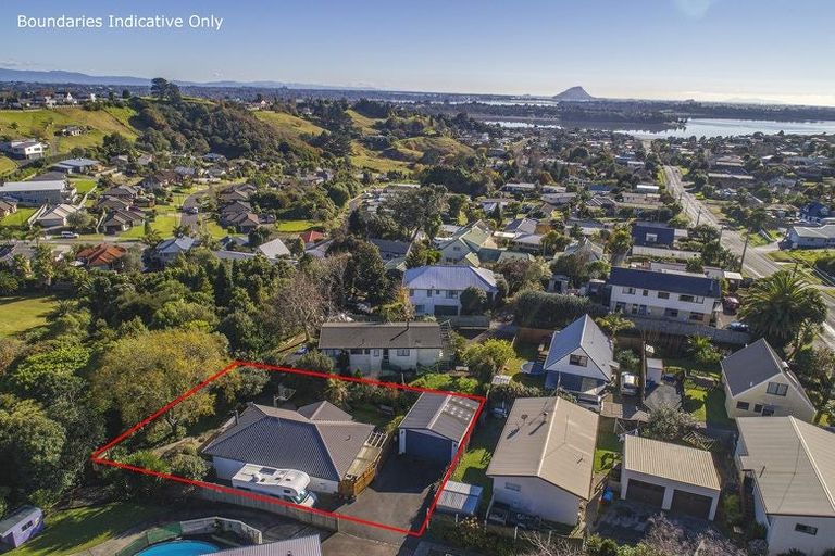 Photo of property in 205 Waitaha Road, Welcome Bay, Tauranga, 3112