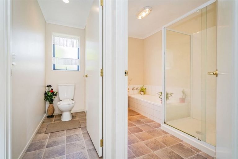 Photo of property in 4a Nicholas Avenue, Whitianga, 3510