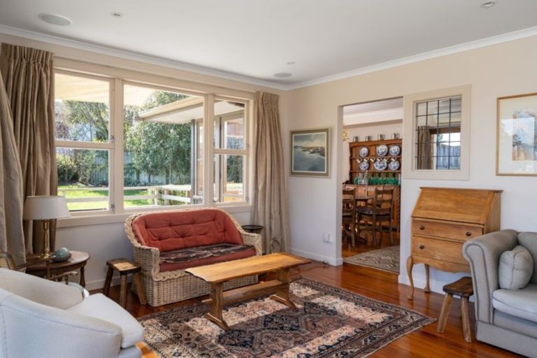 Photo of property in 17 Hilden Place, Hilltop, Taupo, 3330