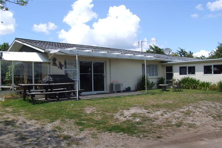 Photo of property in 2/12 Regents Grove, Richmond Heights, Taupo, 3330